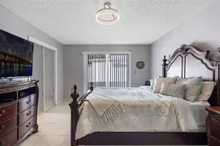 5460 NW 173rd Dr, Opa Locka, FL 33055 - Photo 20