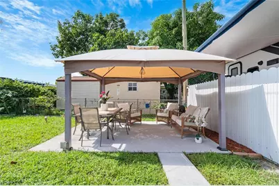 5460 NW 173rd Drive, Opa Locka, FL 33055 - Photo 26