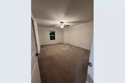 4049 Capri Coast Drive, Plant City, FL 33565 - Photo 18
