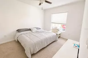 4049 Capri Coast Dr, Plant City, FL 33565 - Photo 10