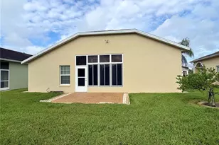 134 Ridge View Dr, Davenport, FL 33837 - Photo 2