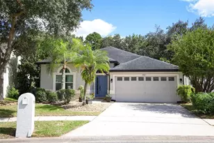 3581 Foxcroft Cir, Oviedo, FL 32765 - Photo 1