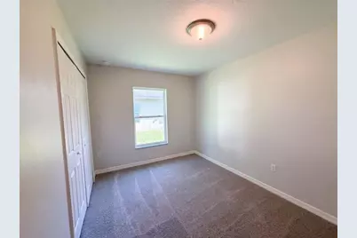 705 5th Street, Wildwood, FL 34785 - Photo 8