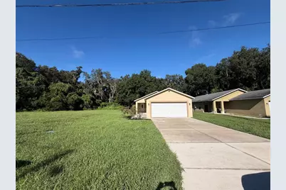705 5th Street, Wildwood, FL 34785 - Photo 1