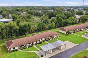 12435 Orangewood Cir, Tavares, FL 32778 - Photo 32