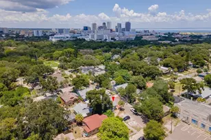 1145 Highland St S, Saint Petersburg, FL 33701 - Photo 2
