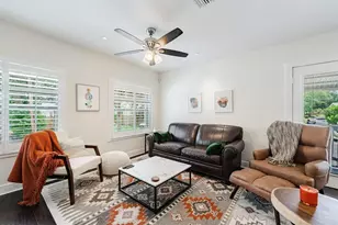 1145 Highland St S, Saint Petersburg, FL 33701 - Photo 4