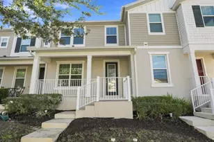 1511 Sweet Apple St, Oakland, FL 34787 - Photo 1