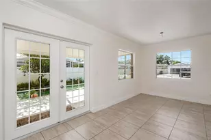 8001 N Hubert Ave, Tampa, FL 33614 - Photo 8