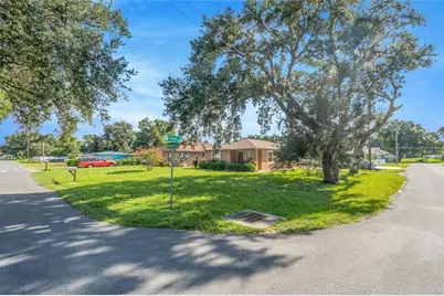 8001 N Hubert Avenue, Tampa, FL 33614 - Photo 16