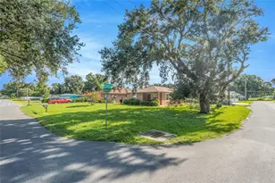 8001 N Hubert Ave, Tampa, FL 33614 - Photo 16