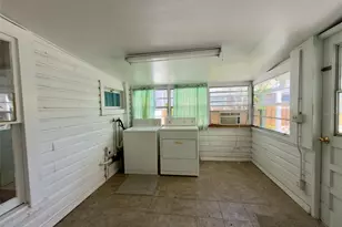 21 S Mary St, Eustis, FL 32726 - Photo 18