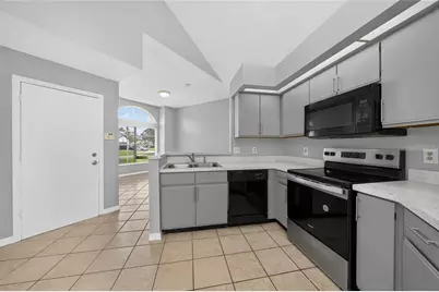 168 Seabreeze Circle, Kissimmee, FL 34743 - Photo 10