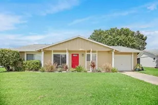 10526 Linger Ln, Orlando, FL 32821 - Photo 1