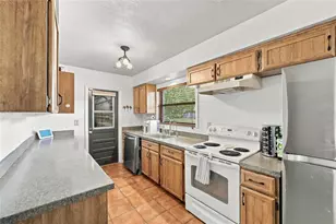 3318 Florene Dr, Orlando, FL 32806 - Photo 14