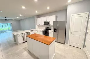 1725 Delightful Dr, Davenport, FL 33896 - Photo 4