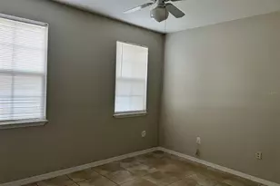 3209 Parkchester Square Blvd, Orlando, FL 32835 - Photo 2