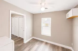 1402 Powhattan St, Jacksonville, FL 32209 - Photo 6
