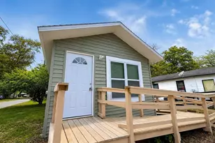 1402 Powhattan St, Jacksonville, FL 32209 - Photo 1