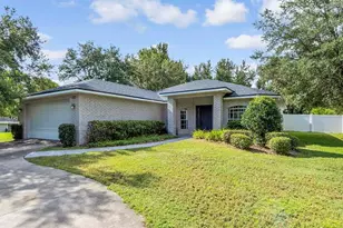 252 Dirksen Dr, Debary, FL 32713 - Photo 1