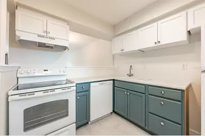 2860 N Powers Drive #APT 134, Orlando, FL 32818 - Photo 6