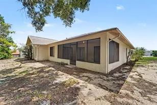 4386 Craigdarragh Ave, Spring Hill, FL 34606 - Photo 14
