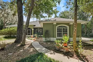 16731 SE 181st Terrace, Weirsdale, FL 32195 - Photo 1
