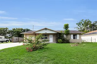 207 Elaine Dr, Auburndale, FL 33823 - Photo 1