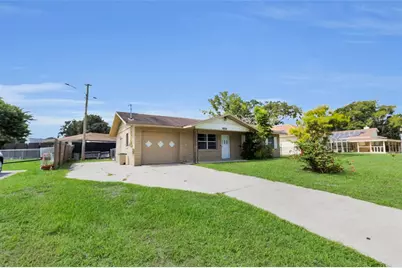 207 Elaine Drive, Auburndale, FL 33823 - Photo 2