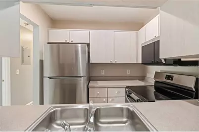 1131 S Pine Ridge Circle #31, Sanford, FL 32773 - Photo 10