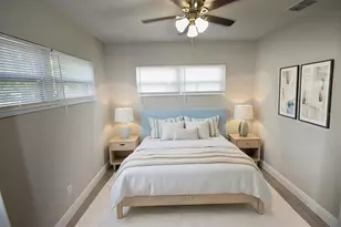 4027 7th St S, Saint Petersburg, FL 33705 - Photo 18
