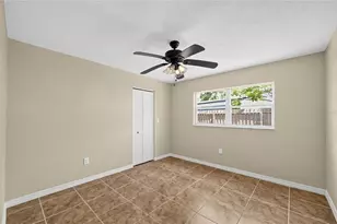 915 Seminole Blvd, Tarpon Springs, FL 34689 - Photo 18