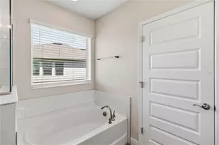 17882 Adrift Rd, Winter Garden, FL 34787 - Photo 28