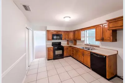 1310 SE 38th Court, Ocala, FL 34471 - Photo 2