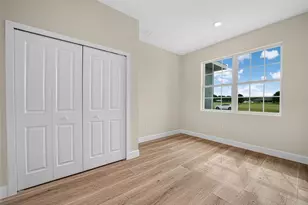 325 Costa Bravo Dr, Sebring, FL 33876 - Photo 18