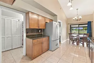 2734 Abney Ave, Orlando, FL 32833 - Photo 16