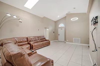 1255 Acorn Circle, Apopka, FL 32703 - Photo 6