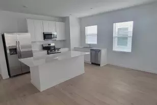 5117 Marlberry Ct, Saint Cloud, FL 34772 - Photo 4