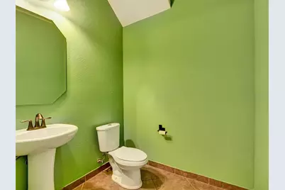 9986 Eagle Creek Center Boulevard, Orlando, FL 32832 - Photo 10