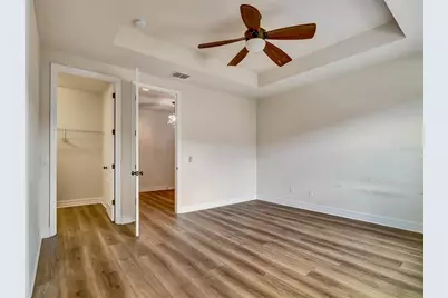 9986 Eagle Creek Center Boulevard, Orlando, FL 32832 - Photo 16