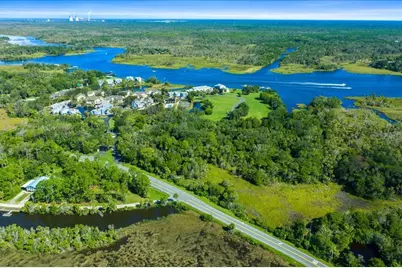 2825 N Rivers Edge Boulevard, Crystal River, FL 34429 - Photo 16