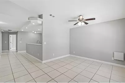 3001 N 52nd Street, Tampa, FL 33619 - Photo 10