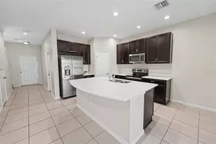 6116 Willowside St, Palmetto, FL 34221 - Photo 2