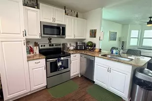 401 Chancellor Ct, Saint Cloud, FL 34769 - Photo 2