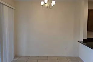 2372 Seven Oaks Dr, Saint Cloud, FL 34772 - Photo 4