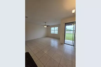 2372 Seven Oaks Drive, Saint Cloud, FL 34772 - Photo 8