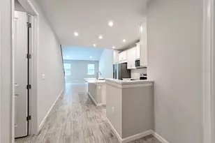 5517 Coachwood Cv, Bradenton, FL 34211 - Photo 8