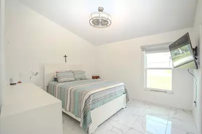 550 Fox Loop, Davenport, FL 33837 - Photo 10