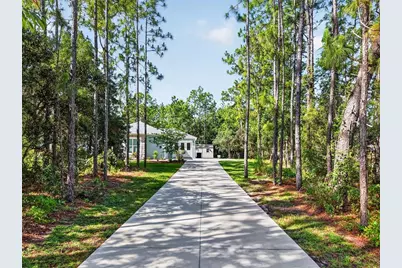 2075 County Road 243F, Wildwood, FL 34785 - Photo 2