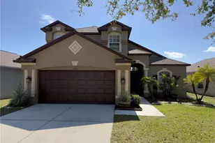 8103 Tar Hollow Dr, Gibsonton, FL 33534 - Photo 2
